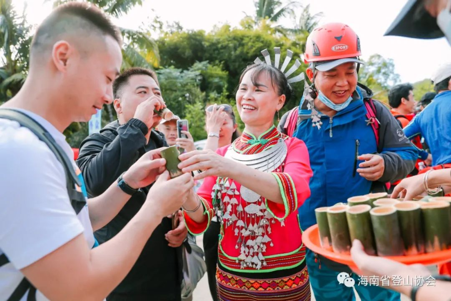 2021年保亭黎族苗族自治縣熱帶雨林山地戶外運動暨鄉(xiāng)村旅游推介會圓滿落幕